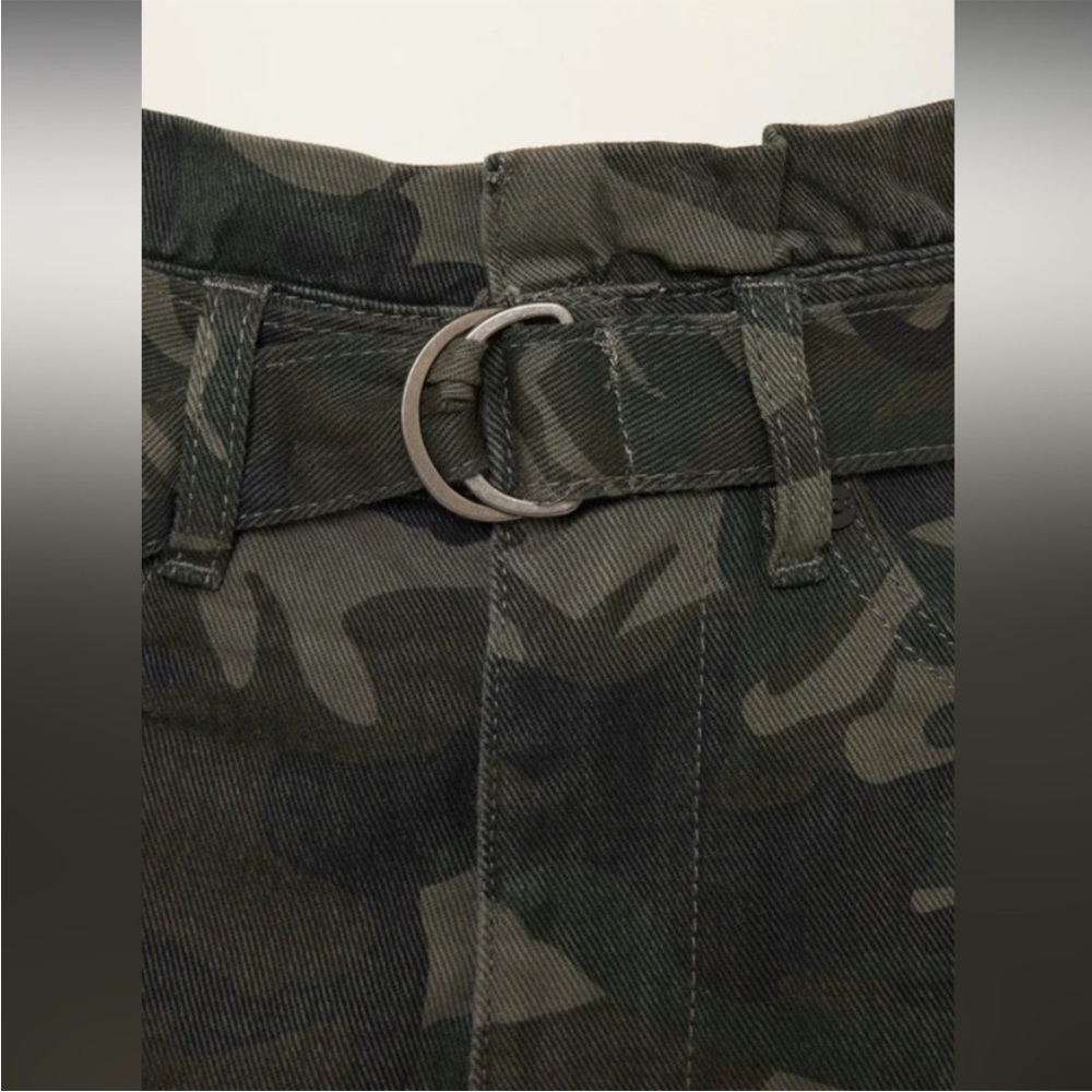 KanCan Hunter Camo Ultra High Rise Belted Shorts Medium - Picture 4 of 16